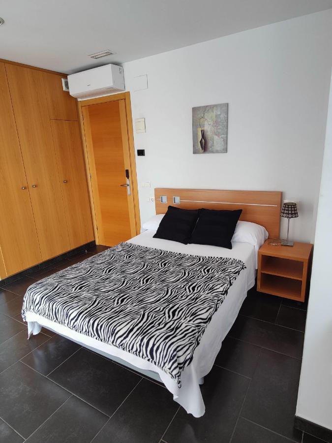 פינדה דה מר Hostal Manel מראה חיצוני תמונה