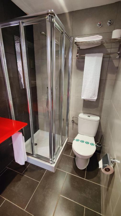 פינדה דה מר Hostal Manel מראה חיצוני תמונה