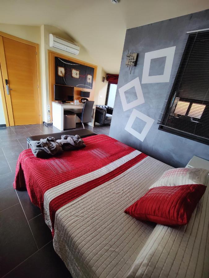 פינדה דה מר Hostal Manel מראה חיצוני תמונה