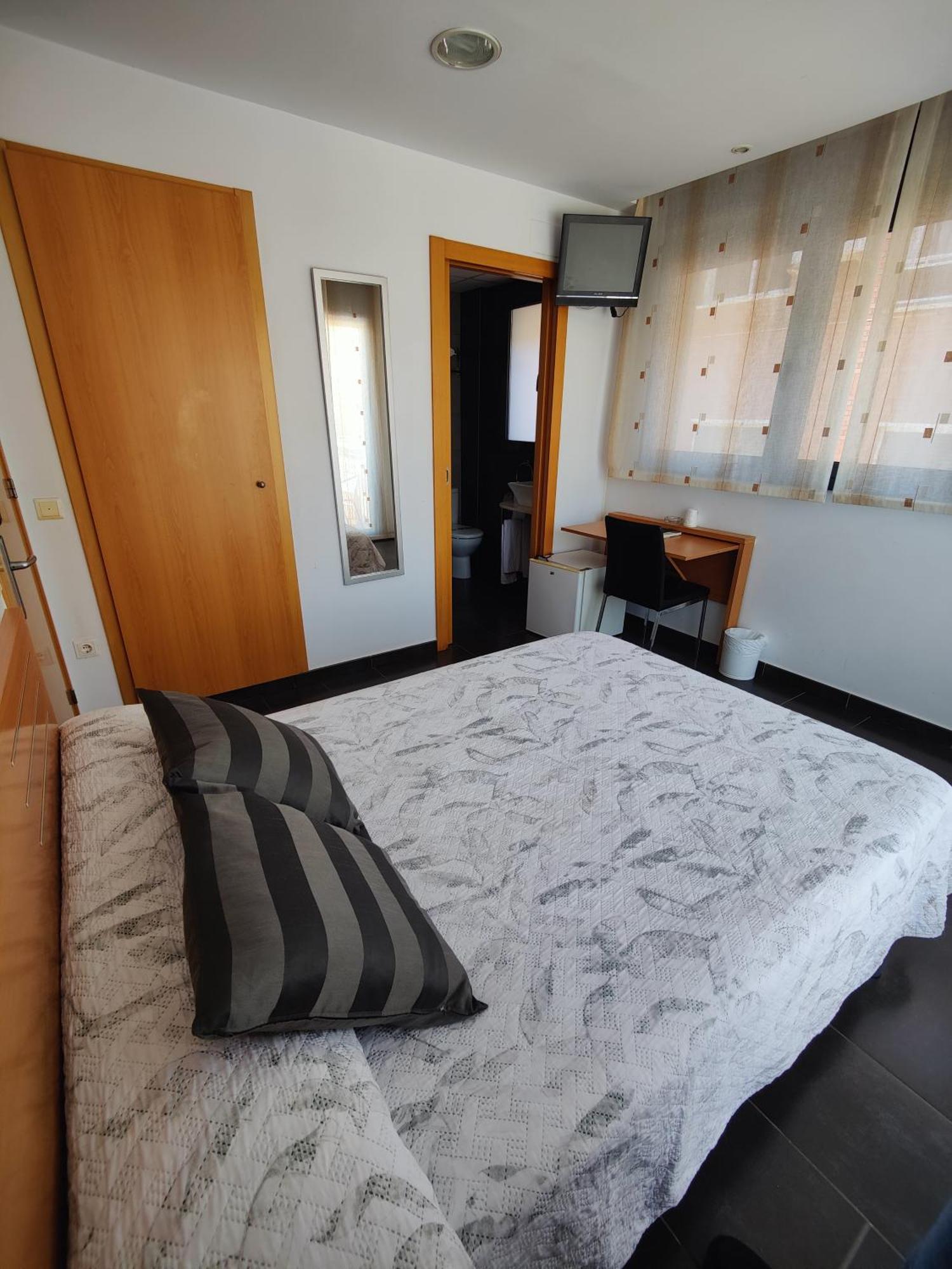 פינדה דה מר Hostal Manel מראה חיצוני תמונה