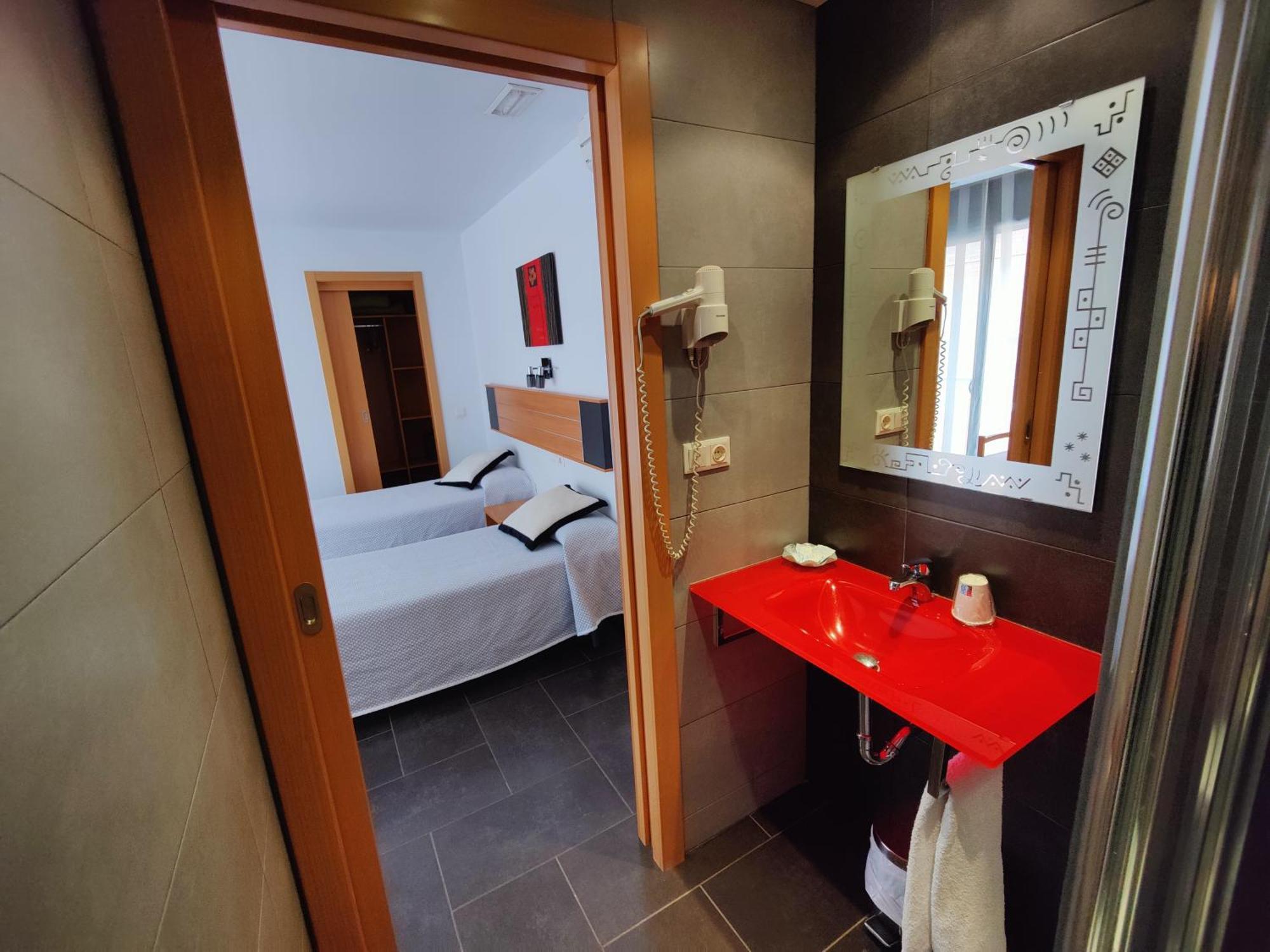 פינדה דה מר Hostal Manel מראה חיצוני תמונה