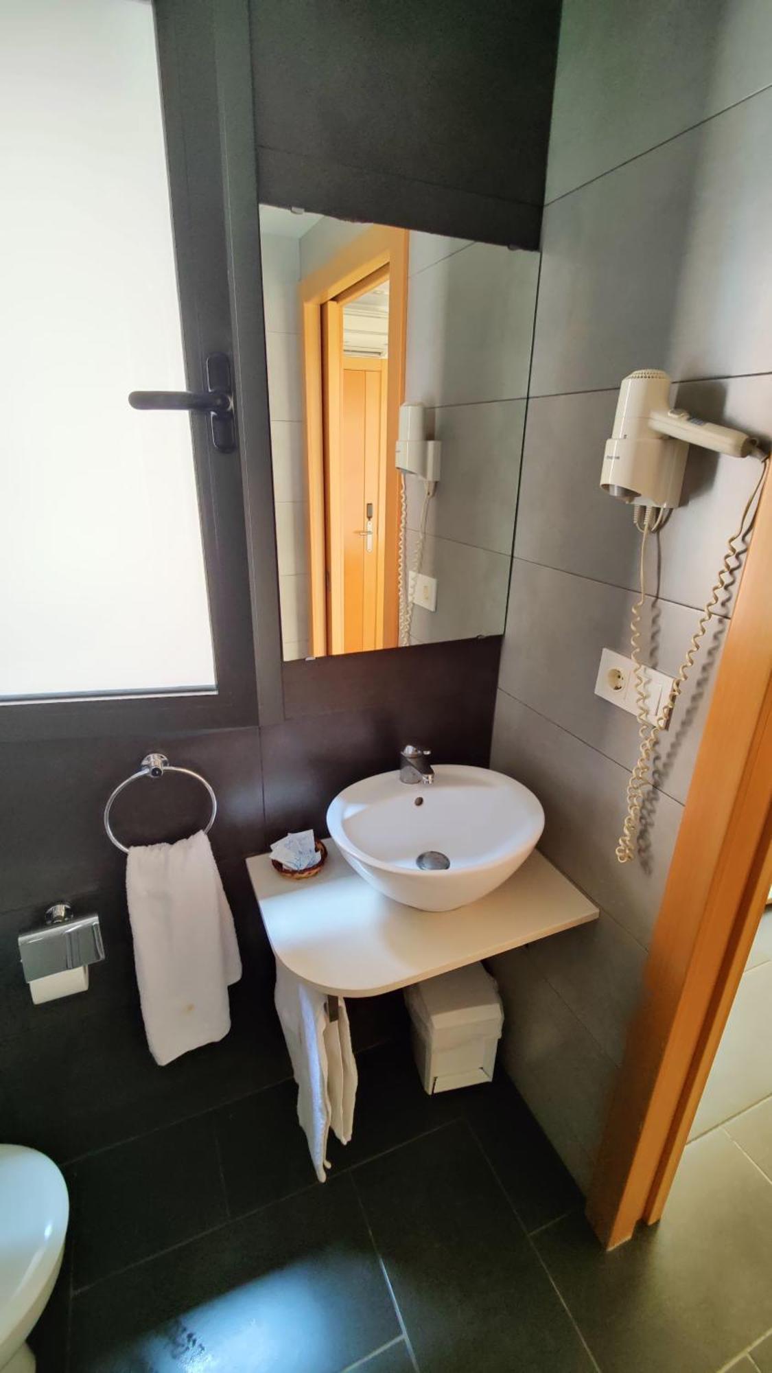 פינדה דה מר Hostal Manel מראה חיצוני תמונה